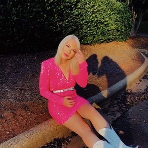 Meet your Posher, Casey